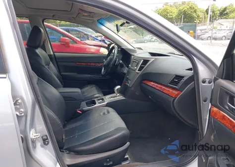 2012 Subaru Legacy 2.5I Limited из США, поврежденный, VIN 4S3BMCK67C3034942